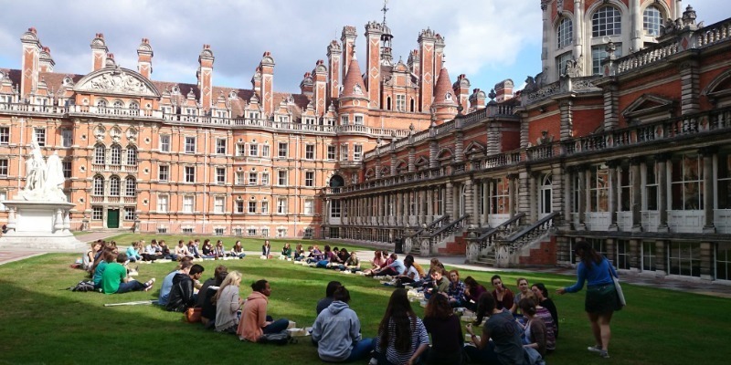 Founders Students in the SUnsh